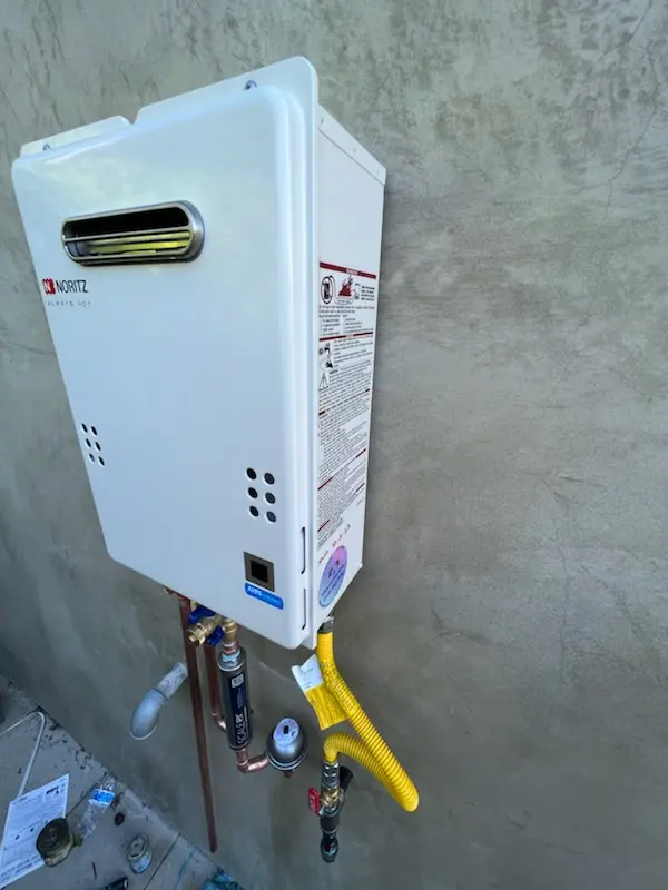 Tankless water heater installation for Beula homes